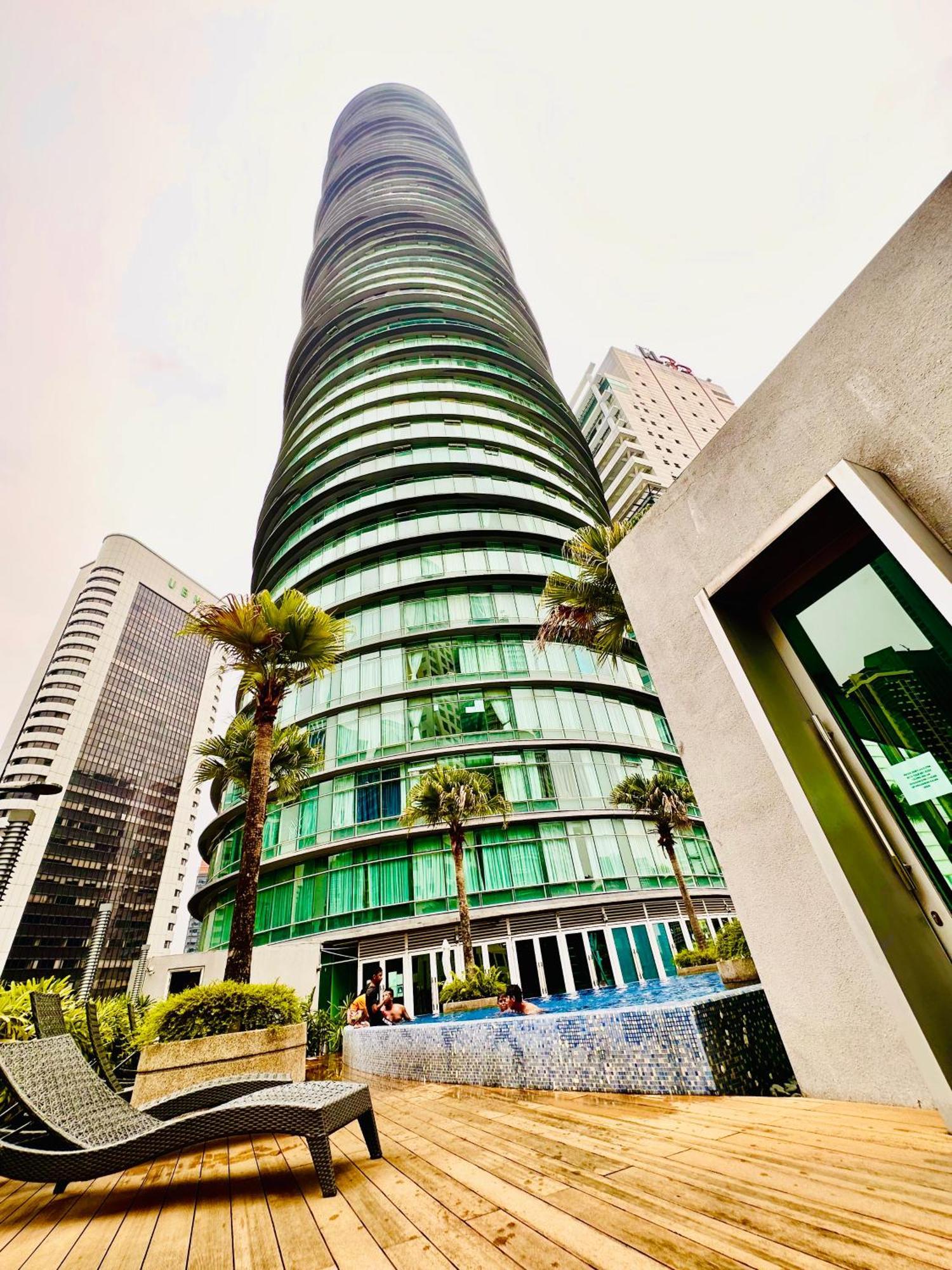 Vortex Suites Sky View Klcc Куала-Лумпур Экстерьер фото